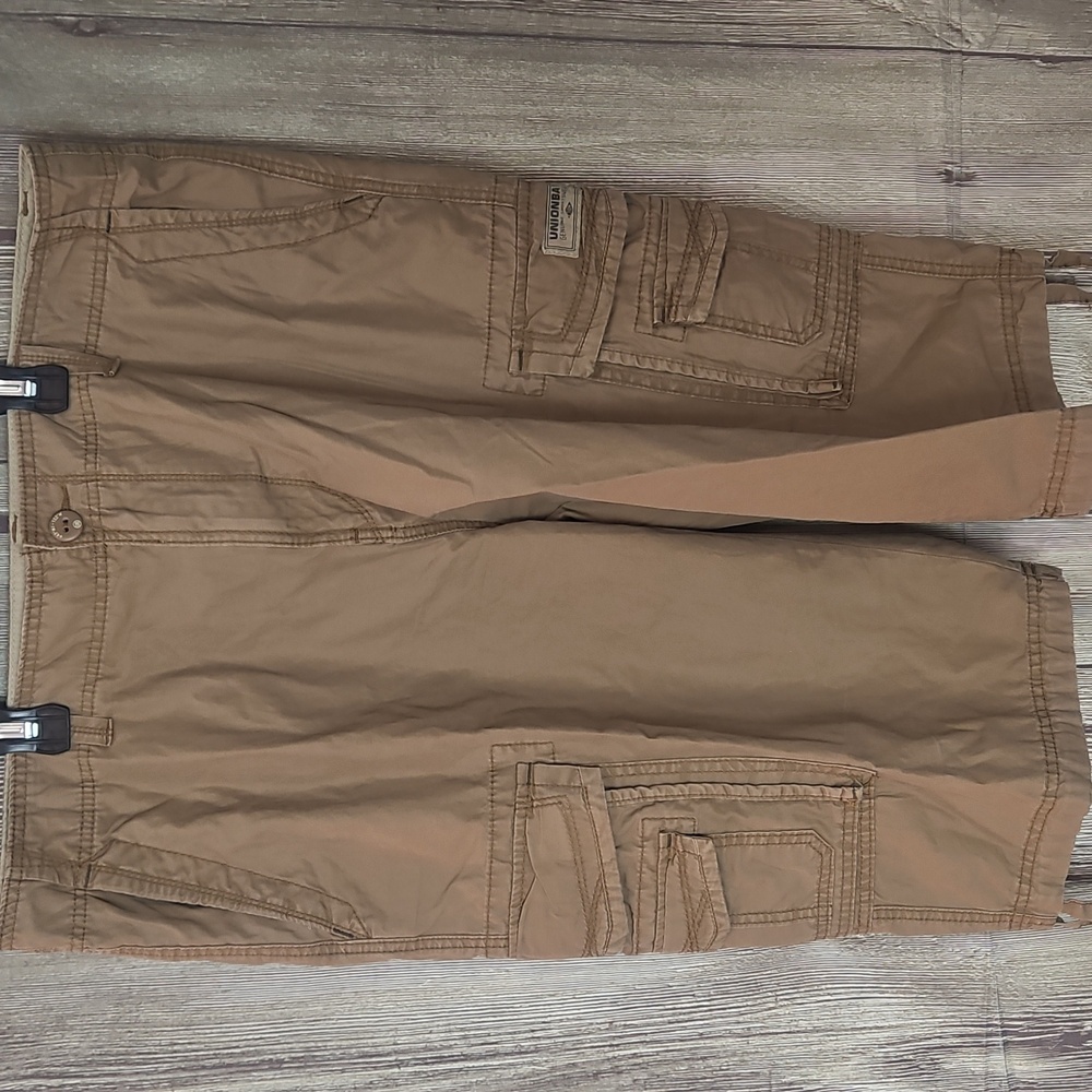 Union Bay Outfitters Mens Cargo Shorts Size 38